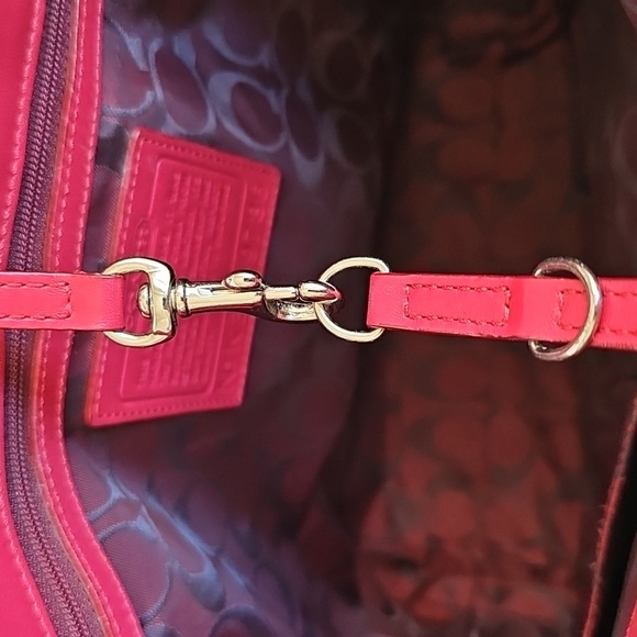 Coach 2003 VINTAGE Small Gallery Tote Wine Signature C Lining - Picture 11 of 17